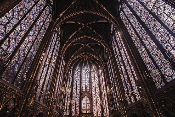 Paris in a Day: Louvre or Orsay, Eiffel Tower, City Walk & Cruise - Lunch in central Paris, with freedom and responsibility
