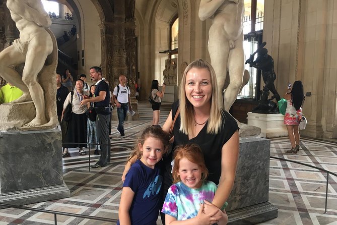 Paris Kids and Families Private Louvre Tour - Meeting at the Arc de Triomphe du Carrousel