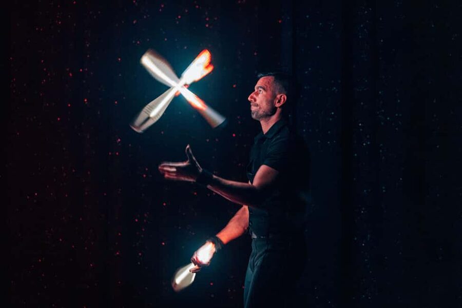 Paris: La Nouvelle Eve Cabaret Show with Champagne - Timing, seating, and practical planning