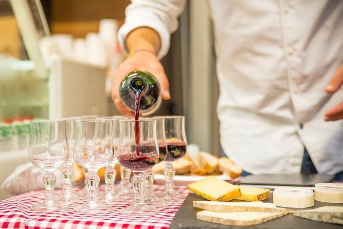 Paris Le Marais District Original Food and Wine Tasting Tour - What the 10-person limit means