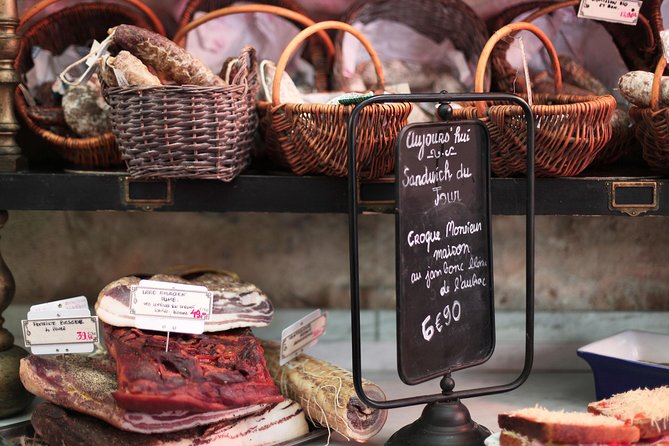 Paris Le Marais District Original Food and Wine Tasting Tour - Saint-Paul and Hôtel de Ville along the way