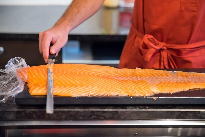Paris Le Marais District Original Food and Wine Tasting Tour - Price, pacing, and practical comfort