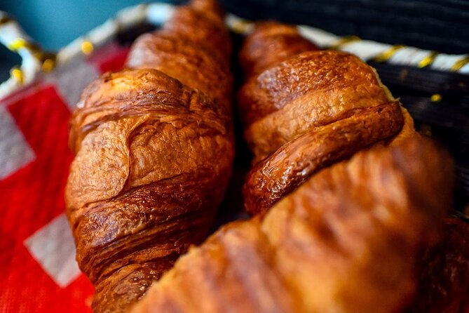 Paris Le Marais Food Tour With 10+ Tastings, Cheese, Wine & More - Macarons, high-end chocolate, and the secret dish