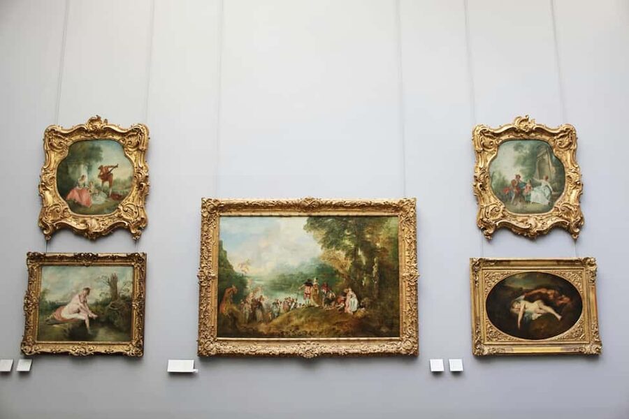 Paris: Louvre Guided Tour with Skip-the-Line Entry Tickets - Booking, cancellation, and practical planning