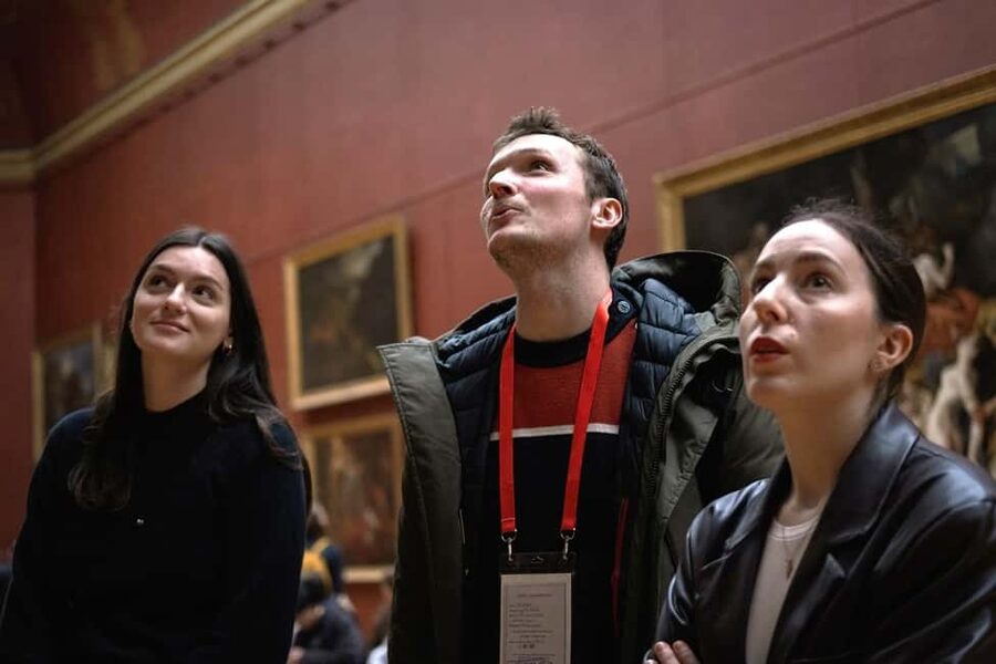 Paris: Louvre Masterpieces Tour with Pre-Reserved Tickets - Is $152 a fair price?