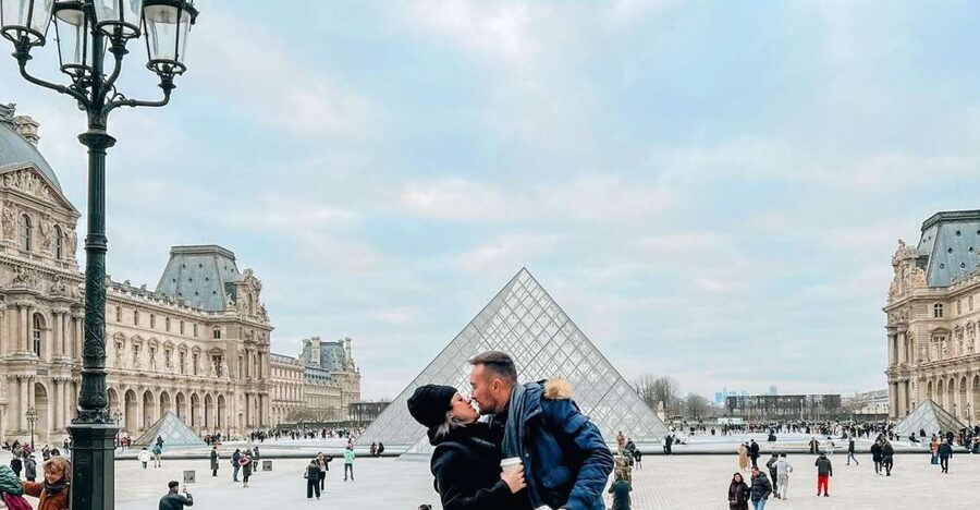 Paris: Louvre Mona Lisa Discovery Guided Tour with Ticket - Access, bags, and museum rules