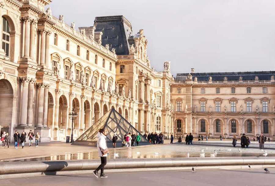 Paris: Louvre Museum Entry Ticket and Garden Walking Tour - Walking through the Tuileries Garden