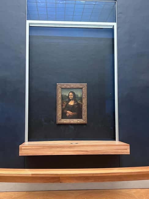 Paris: Louvre Museum Entry with History of Mona Lisa - Finding 162 Rue de Rivoli
