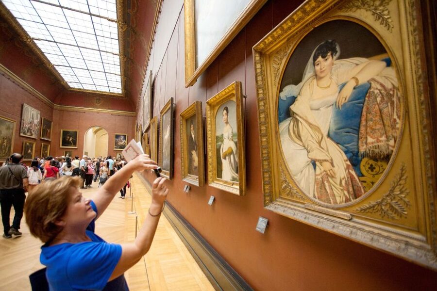 Paris: Louvre Museum Guided Tour - Timing, meeting point, and what to bring