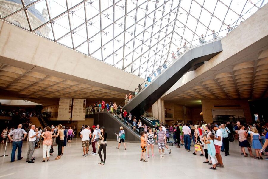 Paris: Louvre Museum Guided Tour - A smart first route through the Louvre