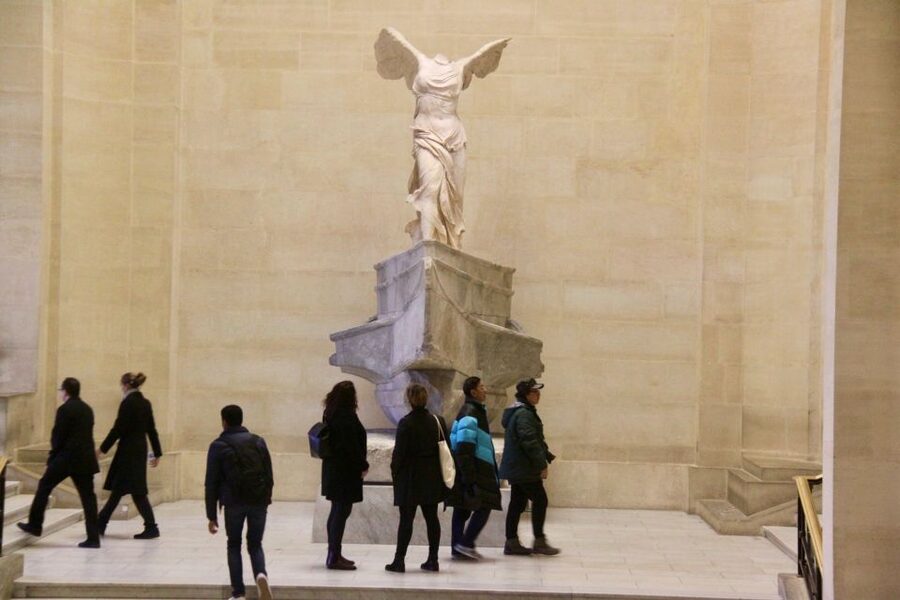 Paris: Louvre Museum Highlights and Mona Lisa Tour - Winged Victory on the Daru staircase