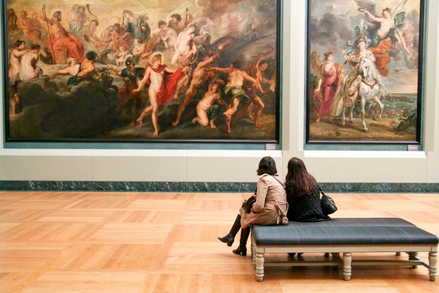 Paris: Louvre Reserved Ticket and River Cruise Combo - Planning your Louvre route