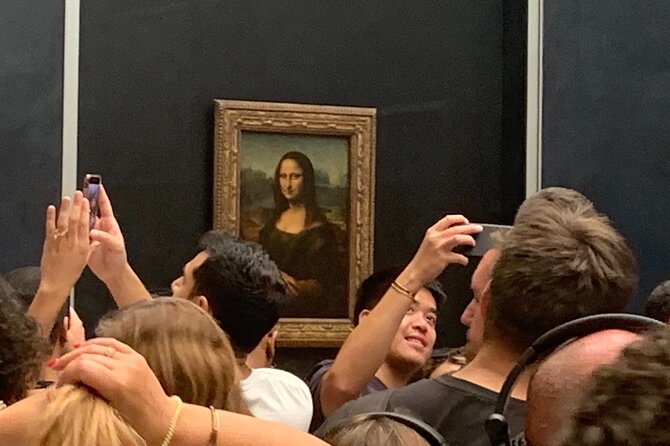 Paris Louvre Small Group Tour with Pre-Reserved Tickets - The Louvre’s famous works in a two-hour route