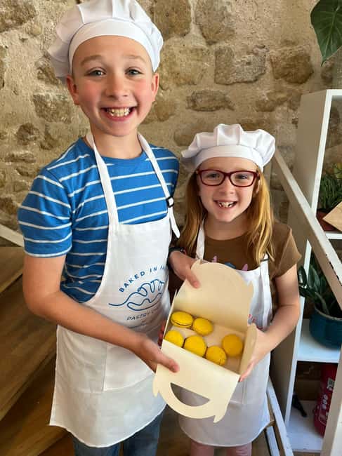 Paris: Macaron Baking Class for Families and Kids - Why the instructor matters so much