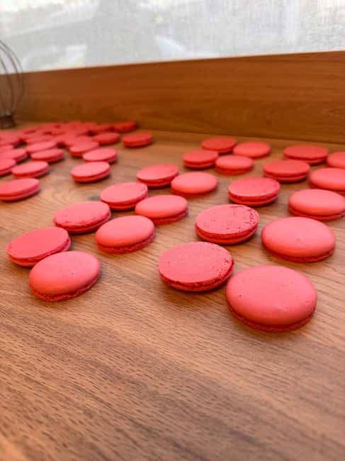 Paris: Macaron Baking Class in Central Paris - Settling into the central Paris studio