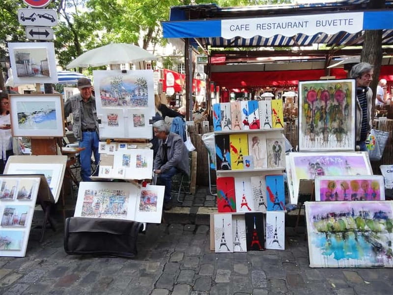 Paris Montmartre: 2-Hour City Tour in German - Moulin Rouge and Montmartre’s theatrical side