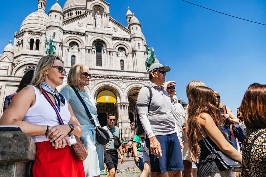 Paris: Montmartre Cheese, Wine & Pastry Guided Walking Tour - Is $127 a fair price?