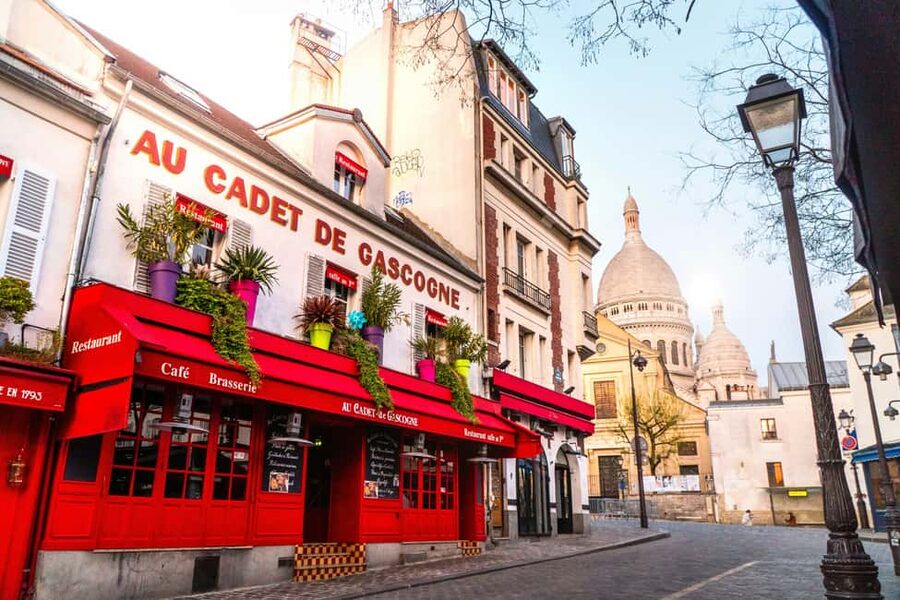 Paris: Montmartre Hidden Gems and Highlights Walking Tour - Starting at Saint-Jean de Montmartre