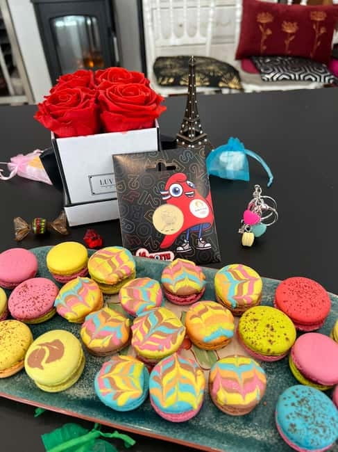 Paris: Montmartre Macaron Baking Workshop - What the two-hour schedule feels like