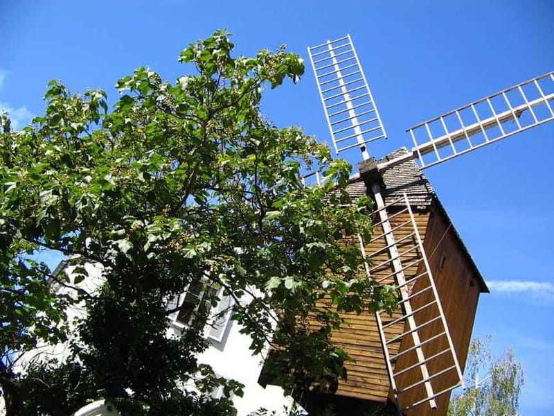 Paris: Montmartre Private Walking Tour - Key points at a glance