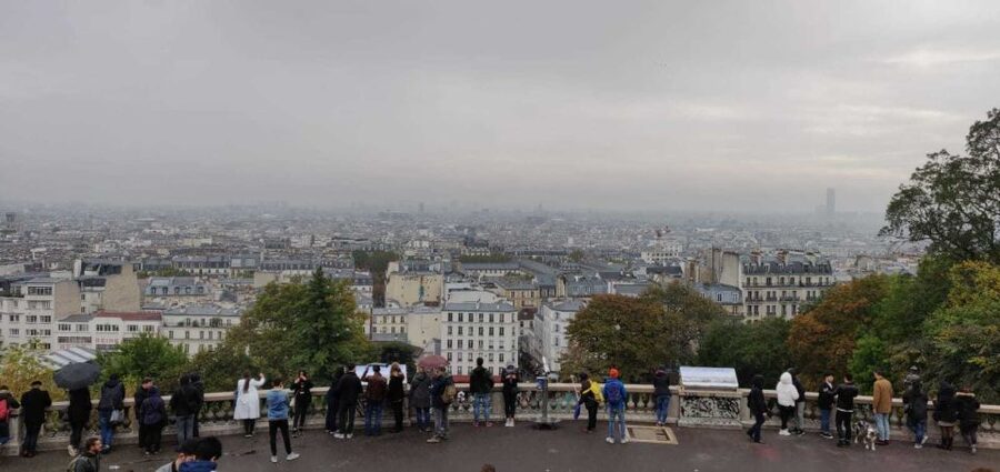 Paris: Montmartre Street Art Tour with an Artist - Sacré-Cœur views and the climb