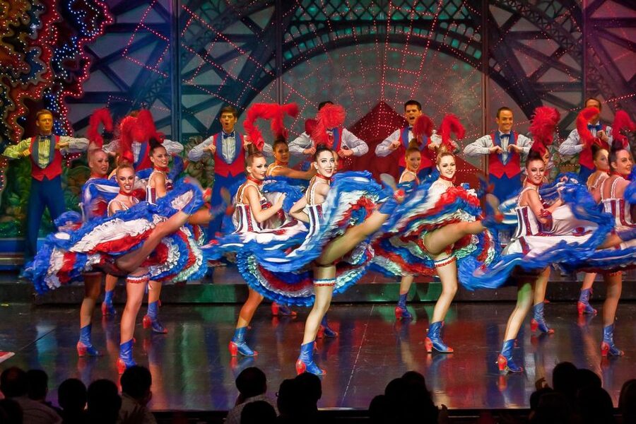 Paris: Moulin Rouge Cabaret Show Ticket with Champagne - Dress Code and Practical Rules