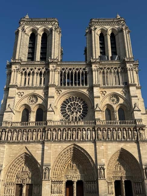 Paris: Notre-Dame Cathedral Exterior Guided Tour - Key points at a glance