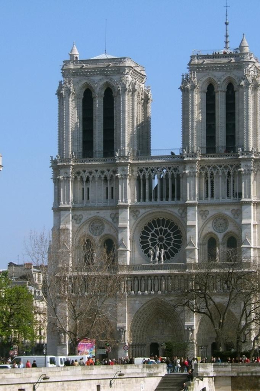 Paris: Notre Dame Outdoor Tour with Sainte-Chapelle / Crypt. - Key points at a glance
