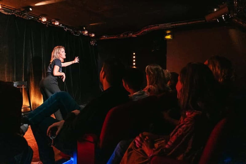 Paris: Oh My God She's Parisian! English Comedy Show - Why the local point of view matters