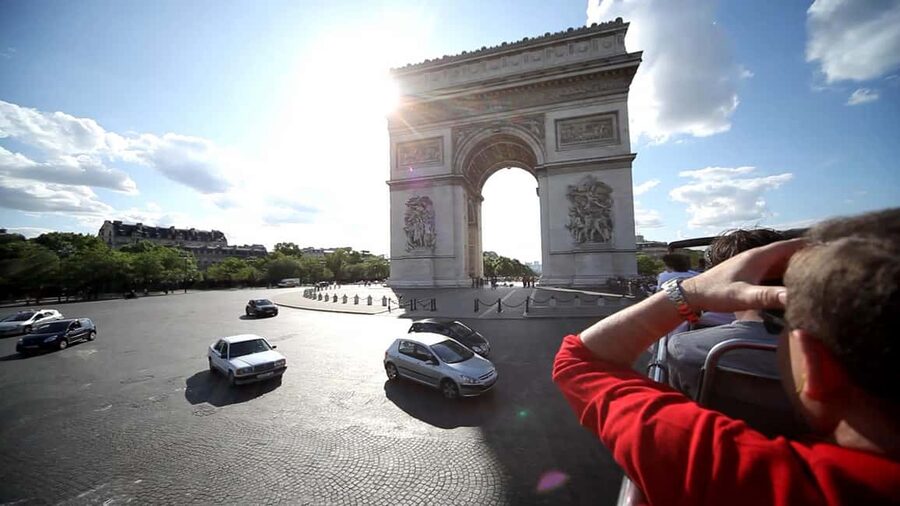 Paris: Openair Double Decker Bus Audio-Guided City Tour - Starting near the Eiffel Tower at Place de Sydney