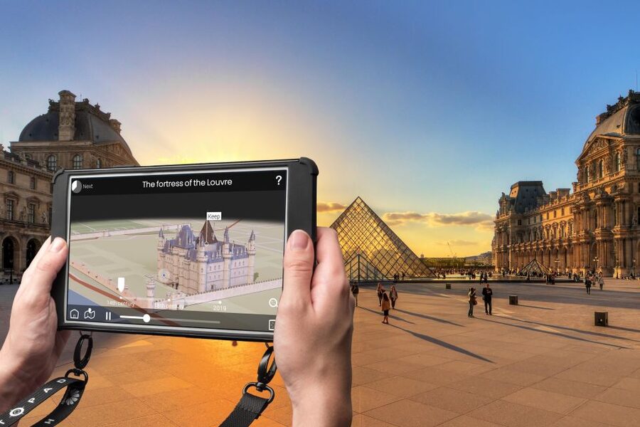 Paris: Openair Double Decker Bus Audio-Guided City Tour - Bastille Square and Luxembourg Gardens