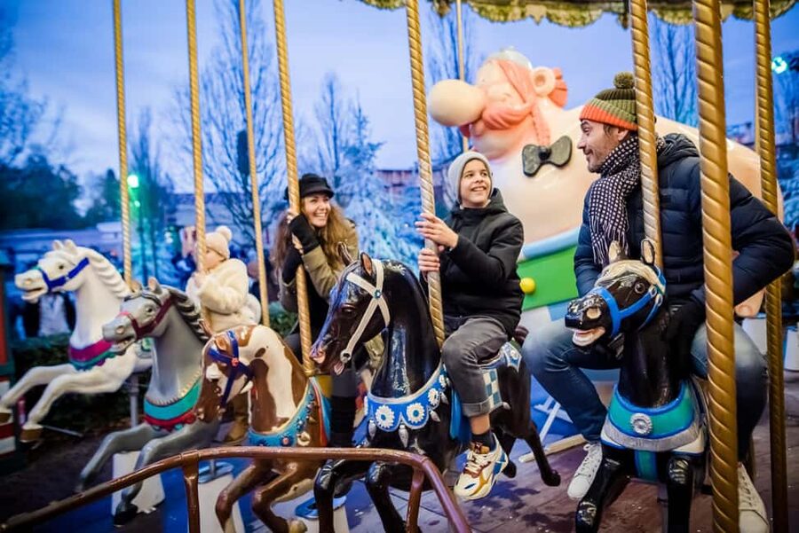 Paris: Parc Astérix Full-Day Entrance Ticket - Family rides and Idéfix Forest