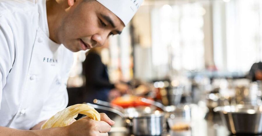 Paris: Pastry Class with Ferrandi Chef at Galeries Lafayette - A pastry lesson in the heart of Galeries Lafayette