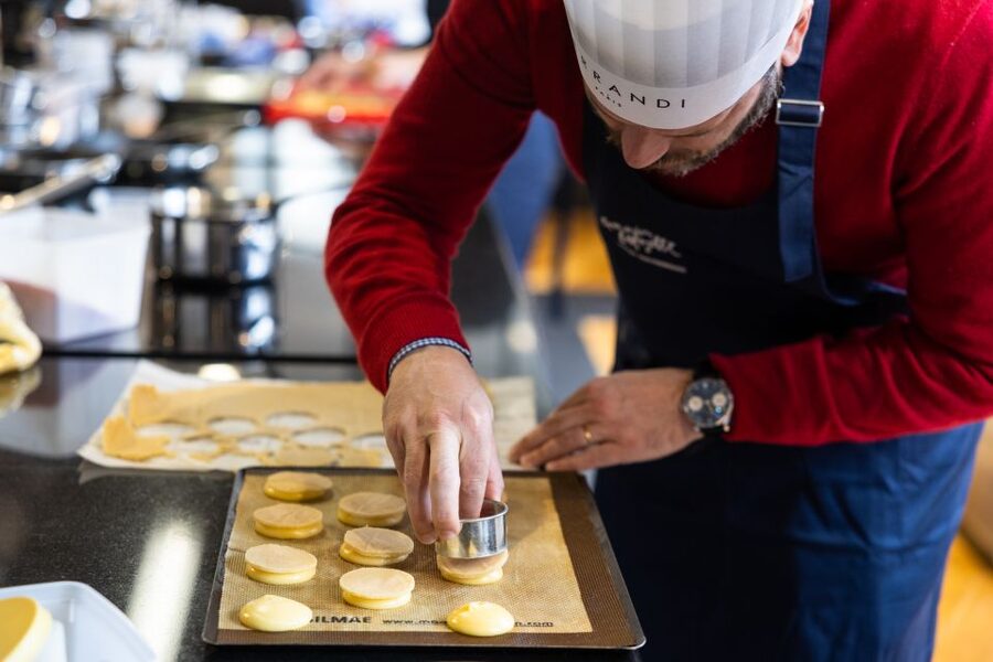 Paris: Pastry Class with Ferrandi Chef at Galeries Lafayette - The final 30 minutes: eat what you made