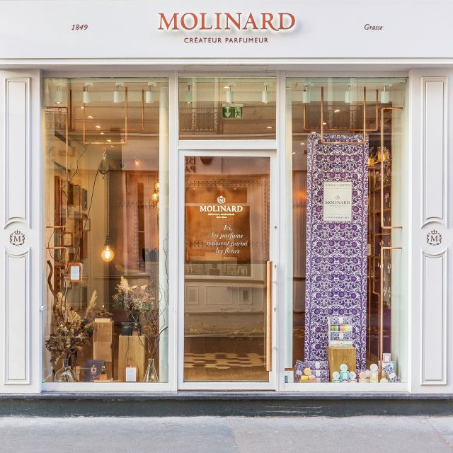 Paris: Perfume Creation Workshop - Building your scent one note at a time