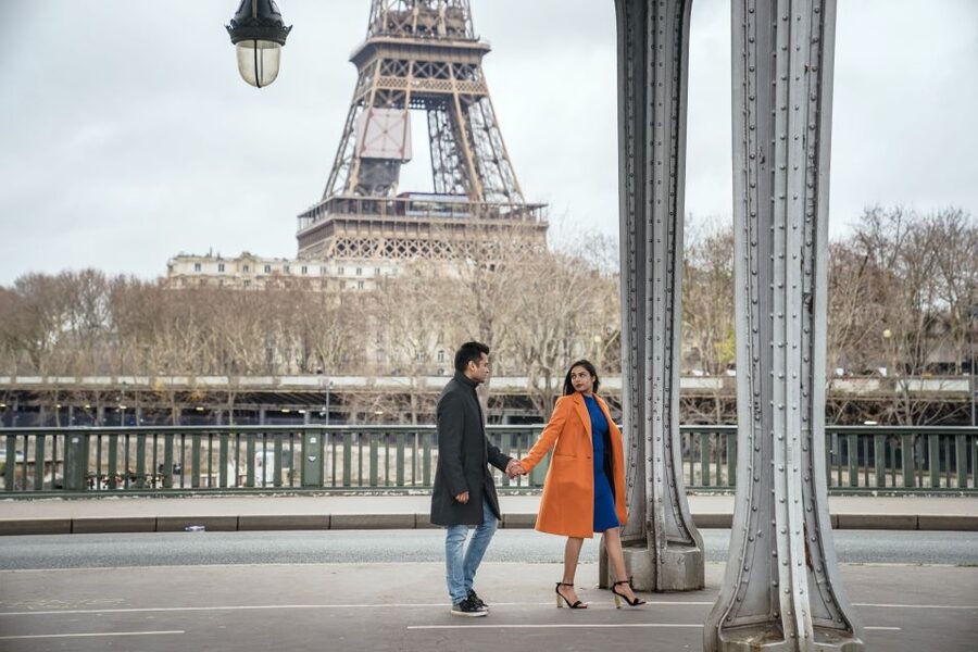 Paris: Photo Shoot with a Private Travel Photographer - Who should book this experience