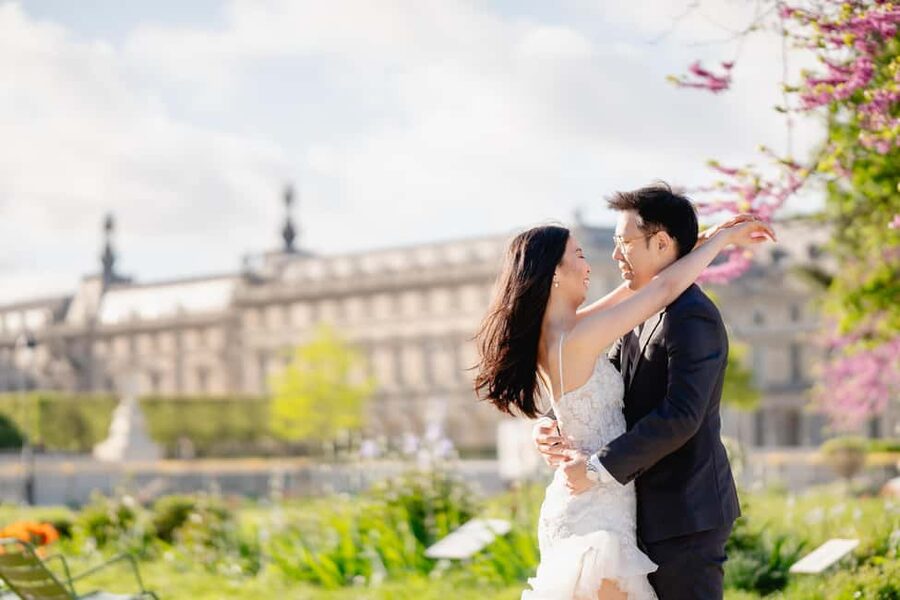 Paris: Premium Professional Photo Shoot - Why a Paris photo shoot can be worth the hour