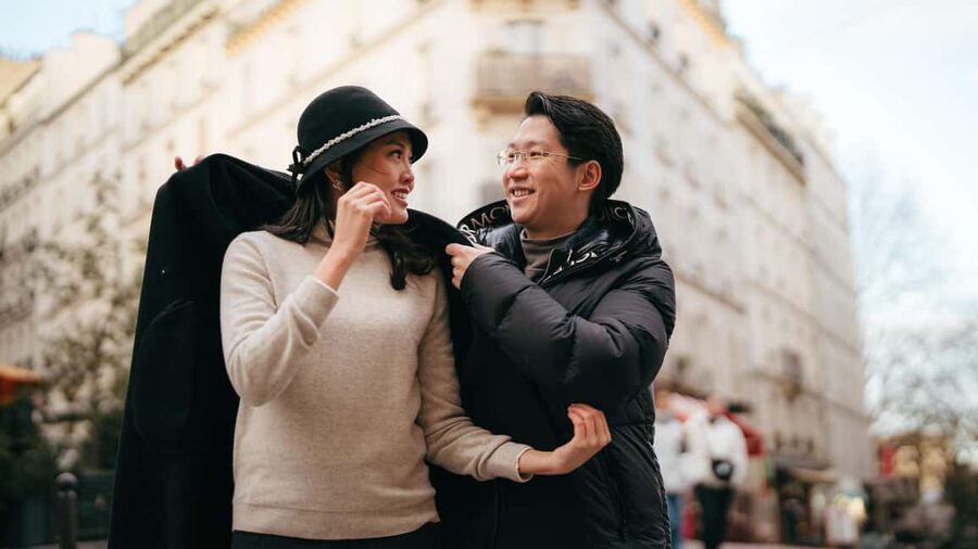 Paris: Premium Professional Photo Shoot - Weather, clothing, and practical preparation