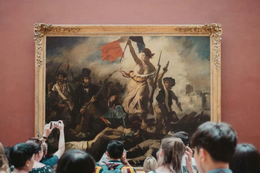 Paris: Priority Access Louvre with Host -Direct to Mona Lisa - The Louvre beyond one famous portrait