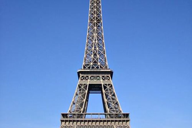 Paris Private Arrival Transfer from Charles de Gaulle (CDG) or Orly (ORY) - Leaving CDG or Orly without the usual airport scramble