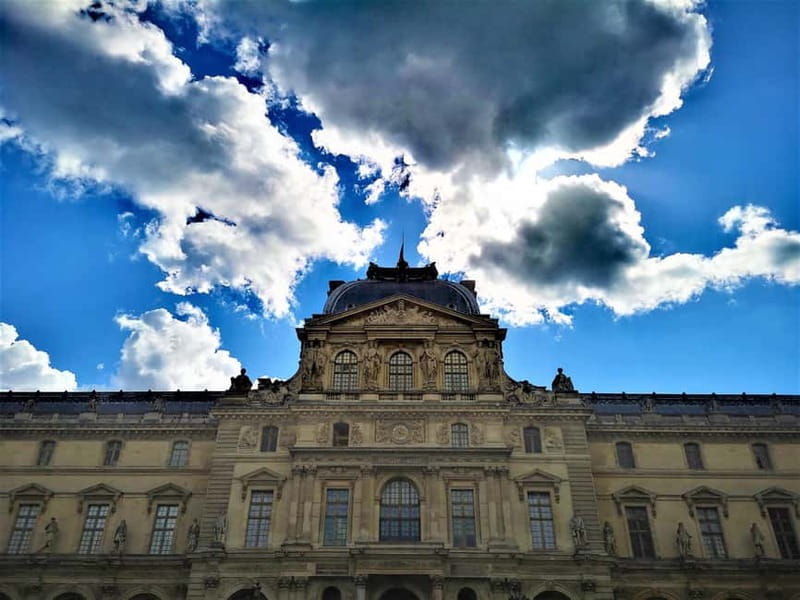 Paris: private city tour with seine river cruise - Why the Louvre section works well for families