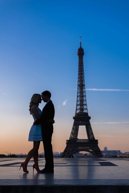 Paris : Private Professional Photoshoot at the Eiffel Tower - Why this Eiffel Tower session works