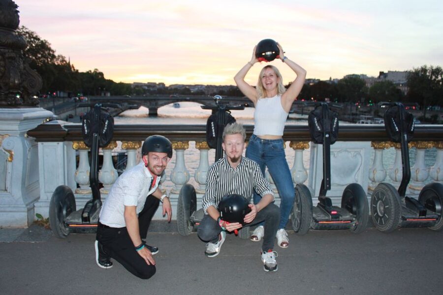 Paris: Private Sightseeing Segway Tour - Invalides and the golden dome
