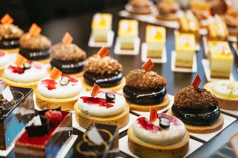 Paris: Saint Germain des Prés Guided Foodie Walking Tour - Olive oil and southern French flavor
