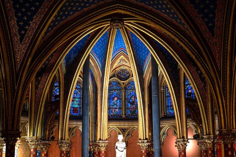 Paris: Sainte-Chapelle, Conciergerie, Notre Dame Guided Tour - Key points at a glance