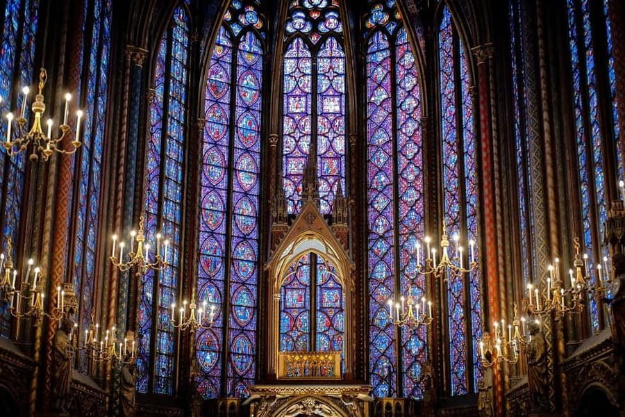 Paris: Sainte-Chapelle, Conciergerie, Notre Dame Guided Tour - Sainte-Chapelle and its wall of colored light