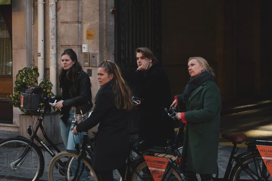Paris: Secret City Bike Tour Off the Tourist Path - Key points before you book