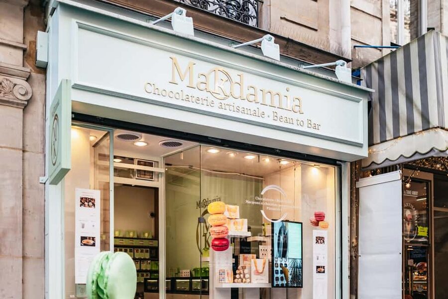 Paris: Seine Cruise and Macaron Tasting by the Eiffel Tower - What the $21 price gets you