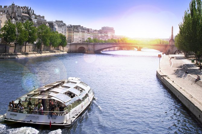Paris Seine River Hop-On Hop-Off Sightseeing Cruise by Batobus - The 24-hour and 48-hour pass: which gives better value?