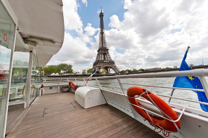 Paris Seine River Hop-On Hop-Off Sightseeing Cruise by Batobus - The nine stops, from the Eiffel Tower to the Champs-Élysées